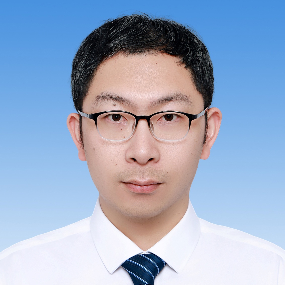D01024叶谦益皮肤性病科主任主治中医师_看图王.jpg D01024叶谦益皮肤性病科主任主治中医师_看图王.jpg